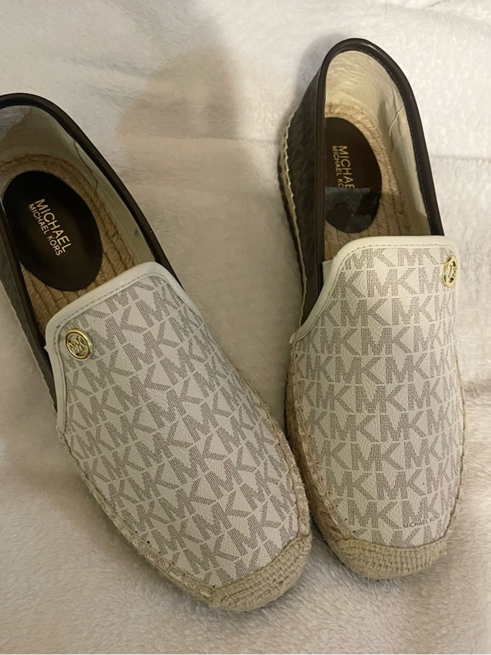 New Michael Kors Cream and Brown MK Logo Slip-On Espadrilles
